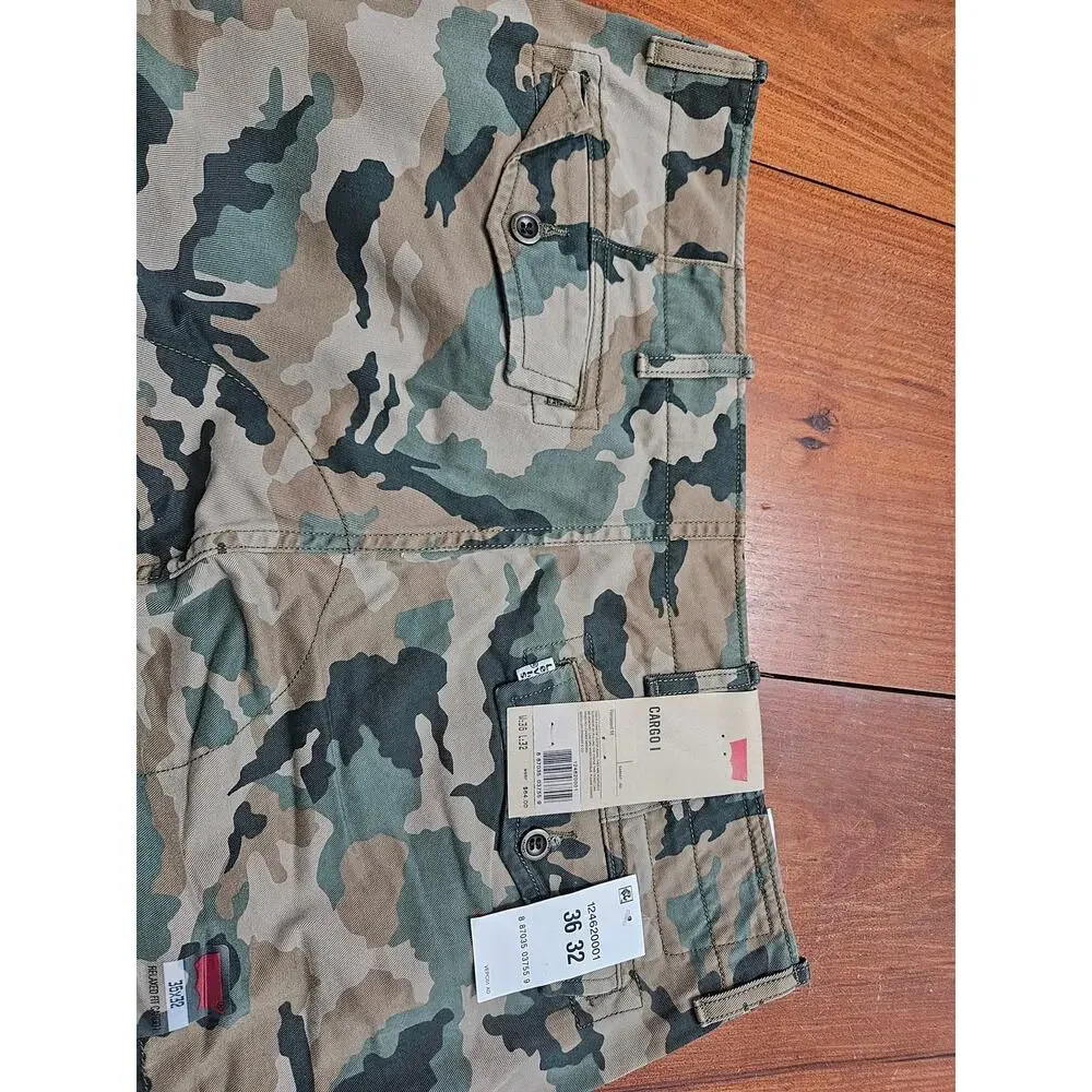 Levi's Cargo I Camo Cargo Pants Men's 36x32 Relaxed Fit NWT Camouflage
